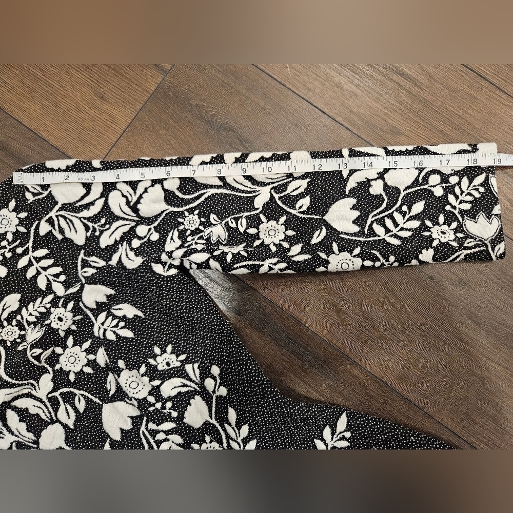 Eliza J Embroidered Black and White Floral Dress - Size 2 - Picture 10 of 16